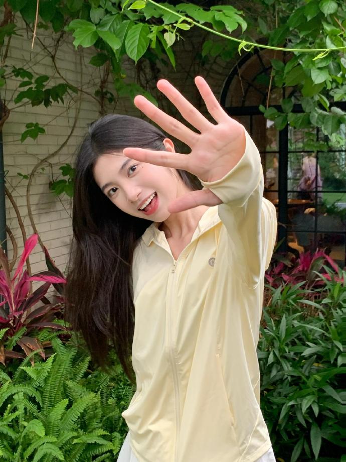 机智医生生活 封面
